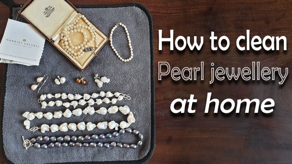 How to Clean Jewellery at Home
